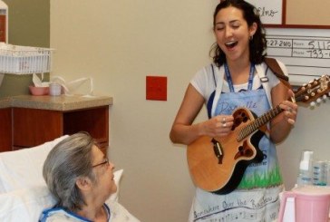 UF Arts in Medicine program helps speed healing through the arts