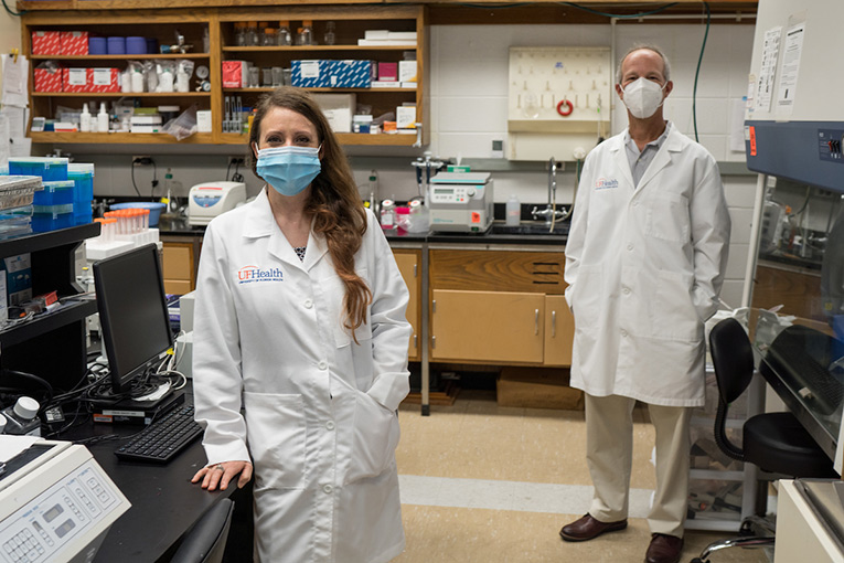 UF researchers study whether approved drugs can block transmission of virus behind COVID-19